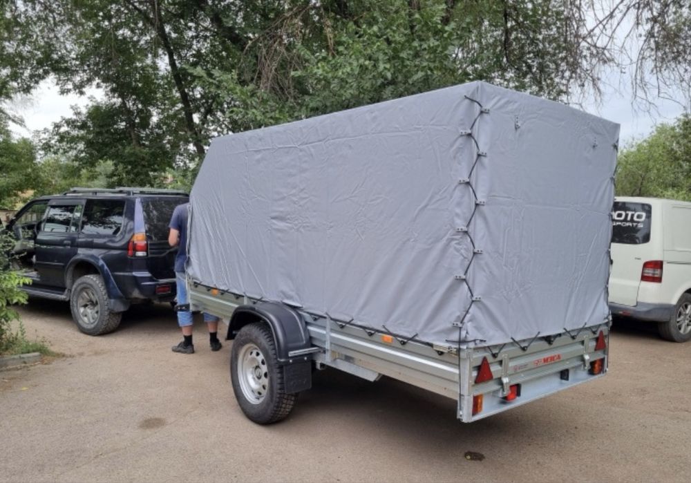 Легковой прицеп