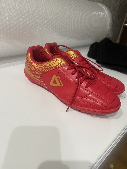 Новые кроссовки для бега