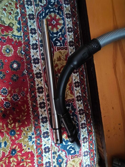 Rowenta compact power cyclonic прахосмукачка