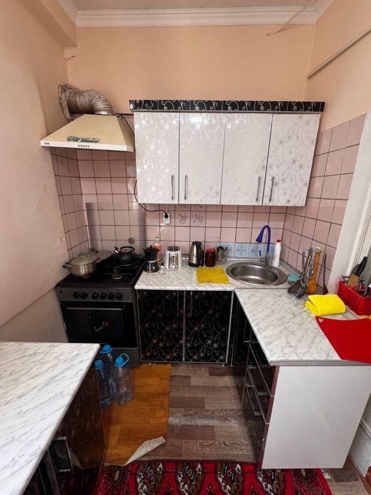 Урология янда 2 хонали квартира ИЖАРАГА