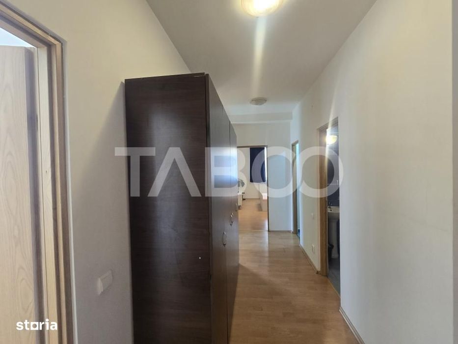 Prima inchiriere-Apartament 103 mpu 3 camere balcon 10 mp zona Strand