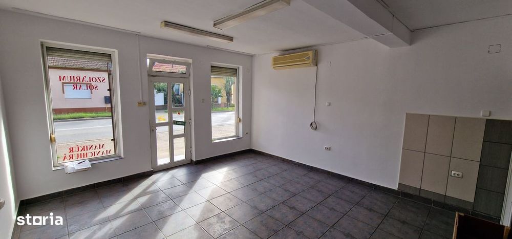 Spatiu comercial ,45mp, Matei Corvin,zona  Episcopia Bihor