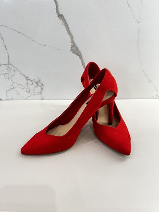 Pantofi cu toc Stradivarius 35