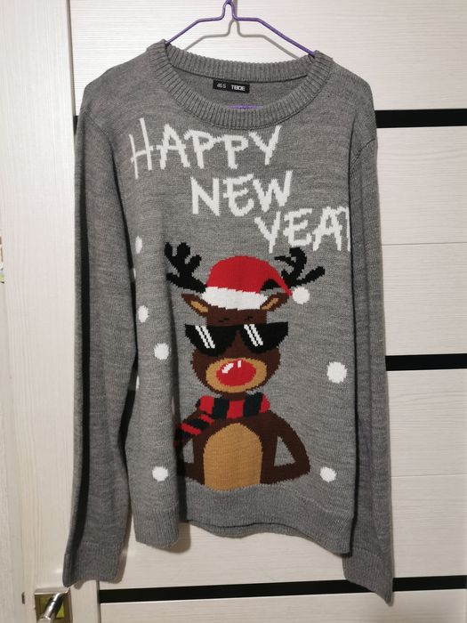 Продам свитшот размер 46 - 50