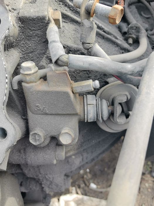 Ниссан Максима А32 Мкпп.