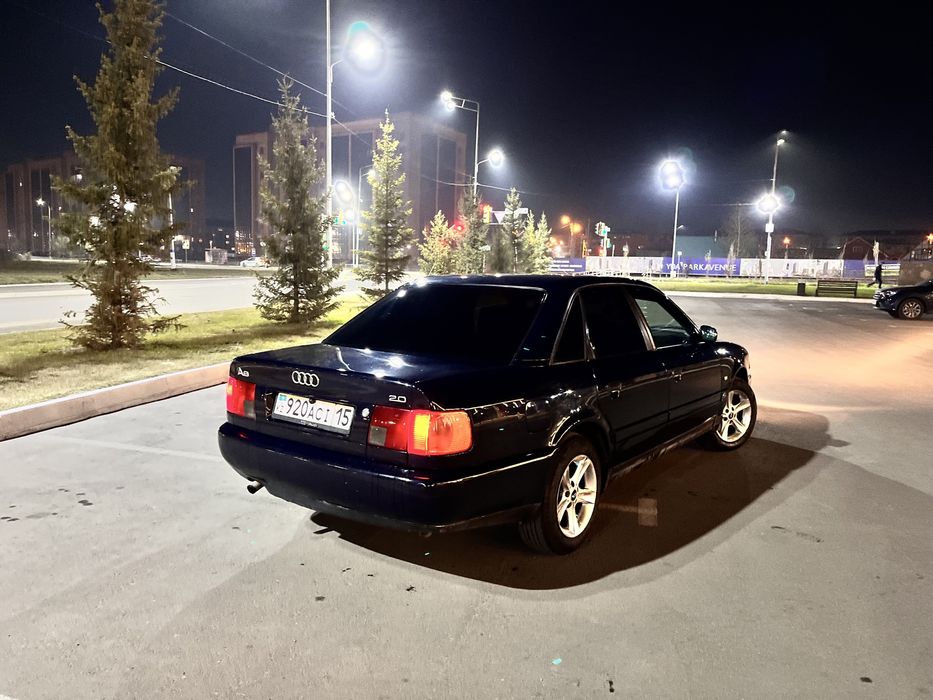 Продам Ауди А6 С4, 2 литра Моно