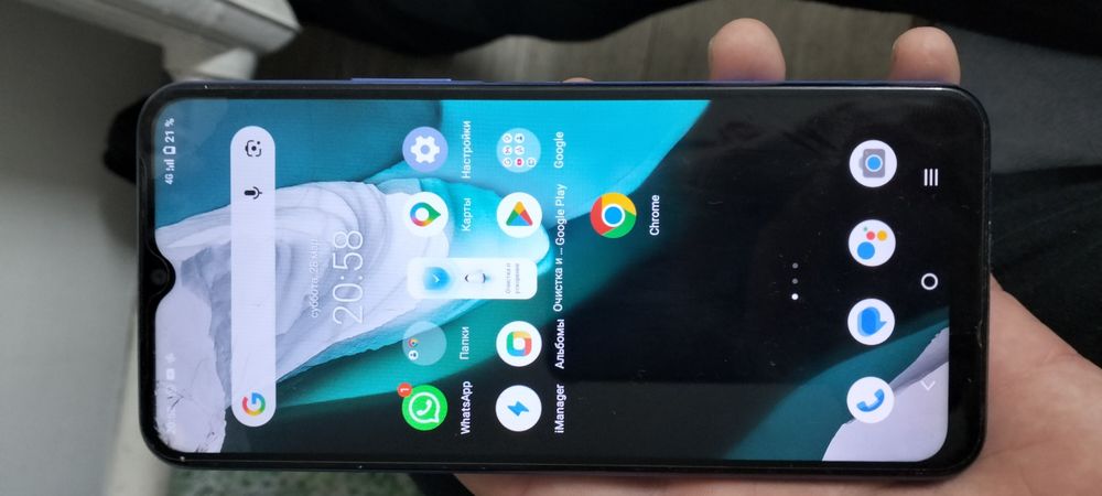 Продам телефон Vivo Y21