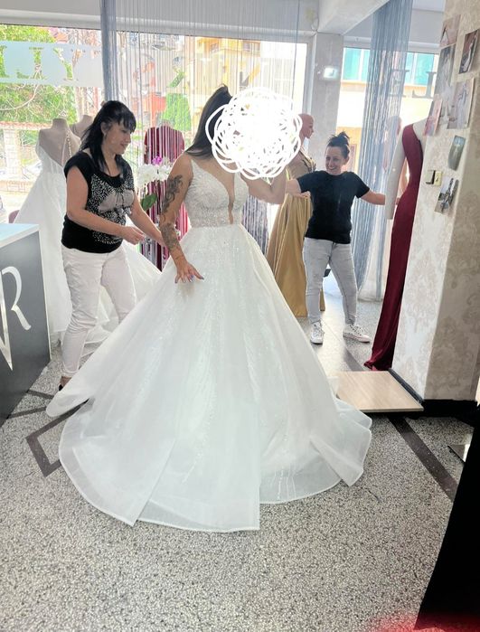 Булчинска рокля ,перфектно състояние S/M размер