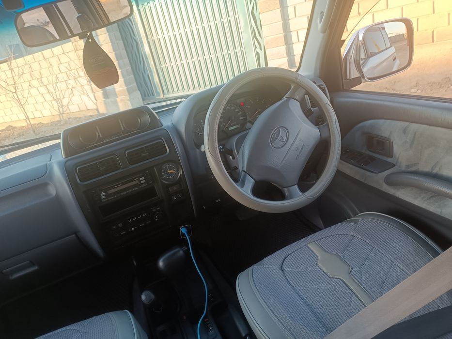 Ленд Крузер Прада 95