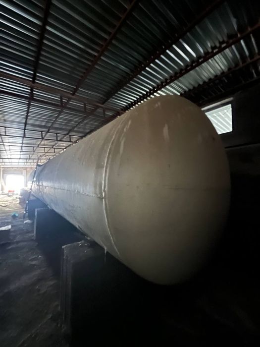 Цистерна емкость бочка