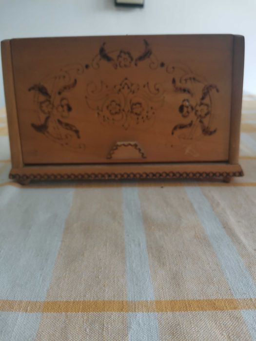 Дървена кутия за цигари