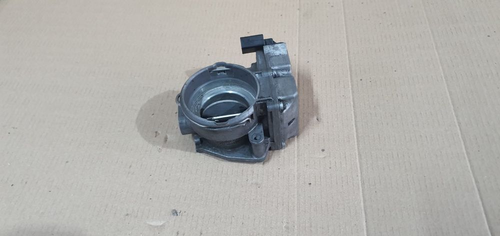 Clapeta acceleratie 2.0 tdi BLB BRE BRD audi a4 b7 audi a6 c6