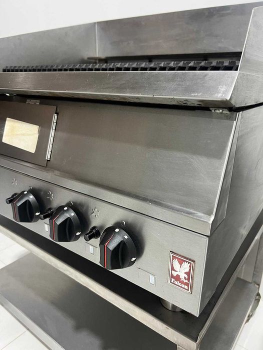 FALCON UK cu 3 arzatoare - Gratar roca vulcanica GAZ