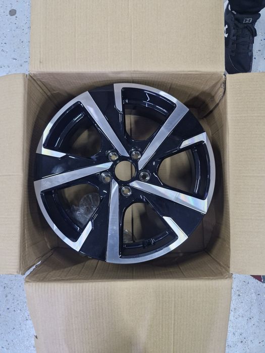 Передний бампер Chery Tiggo 4 2025