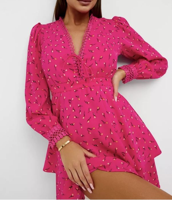 Продам платье легкое красивое