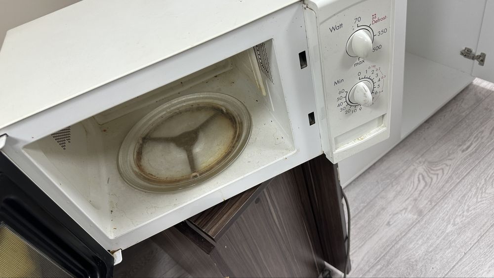 Микроволновка в рабочем состоянии