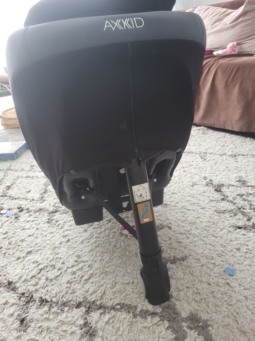 AXKID Move rear facing, 9-25 kg