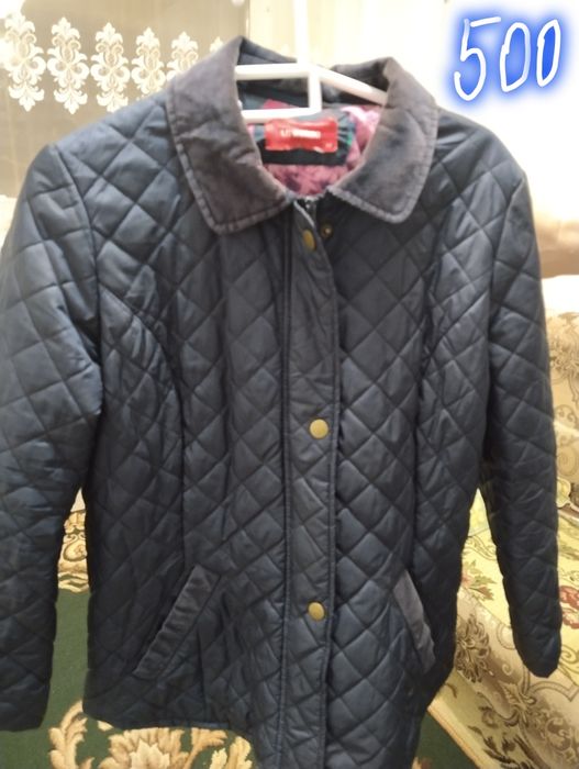 Продам демисезонные ветровки