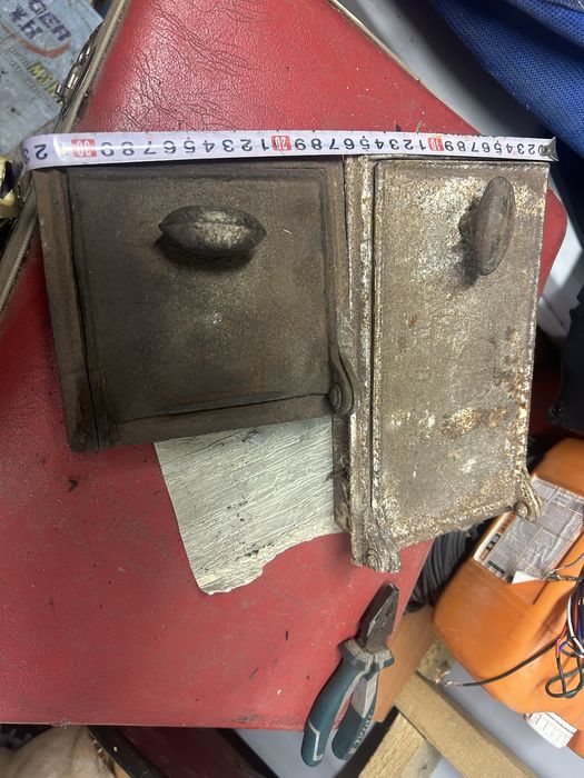 Продам печные дверцы