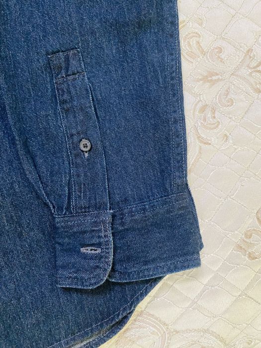 Рубашка Uniqlo, джинсовая ткань