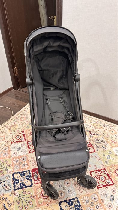Продам коляску в отличном состояний