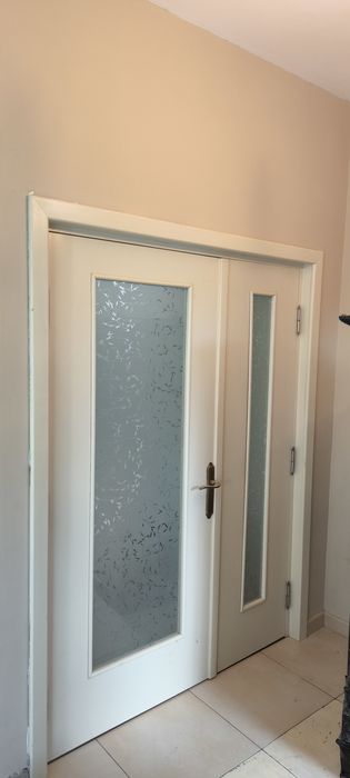 Usa dubla hol din lemn