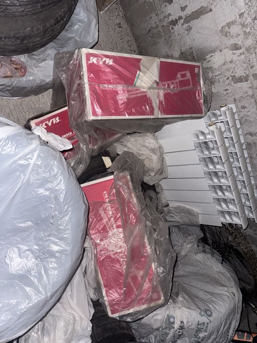 Амортизаторы Toyota Camry 50 оригинал