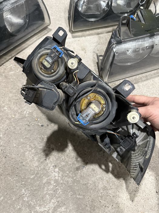 Фары Hella с поворотниками на BMW e36
