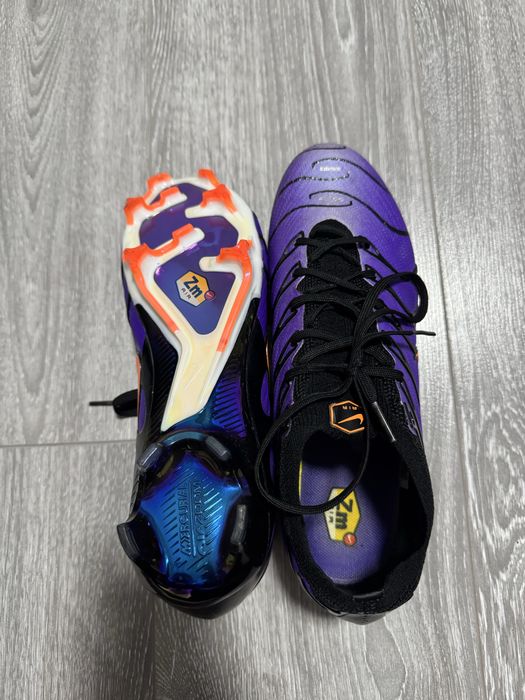 Продам новые бутсы