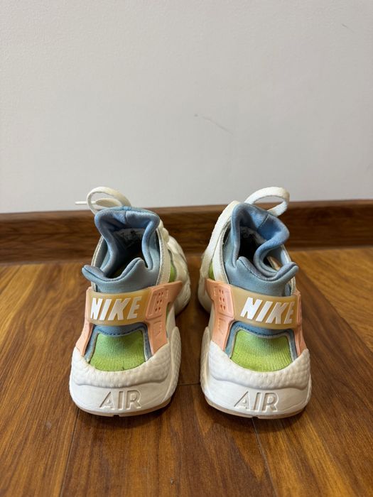 Дамски маратонки Nike