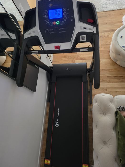 Vand banda alergat Fit Tronic in garantie