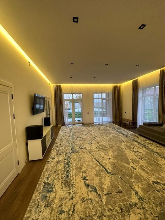 Сдается  дача коттедж в аренду посуточно