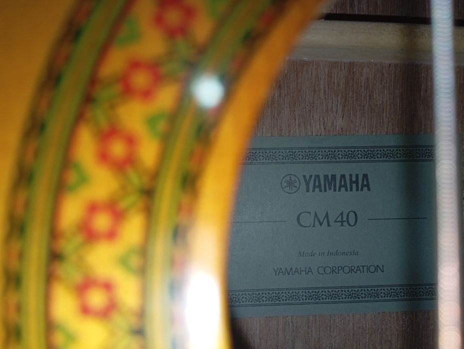 gitara srochni sotilade YAMAHA C40
srochni sotilade