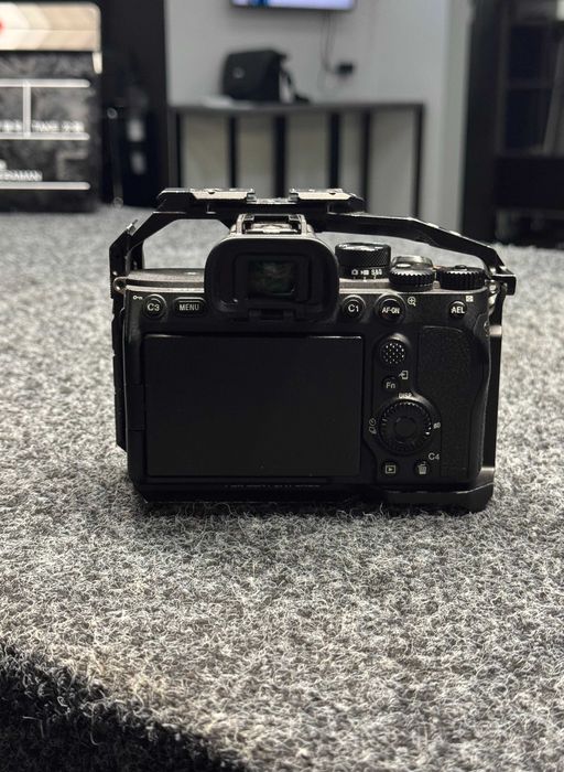 Продам Sony A7IV body
