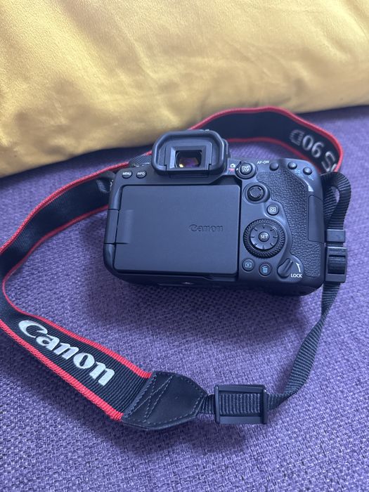 Canon Eos 90D+ Baterry Grip BG-E3 ca Noi