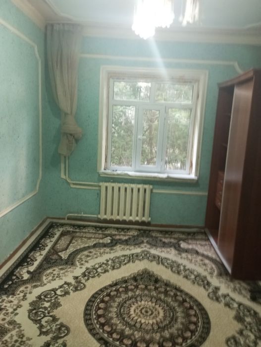 Чирчик аренда 2 ком квартира в 9 мкр 2 этаж