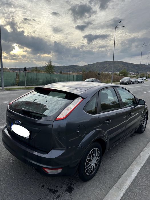 Ford Focus 1.6 benzina