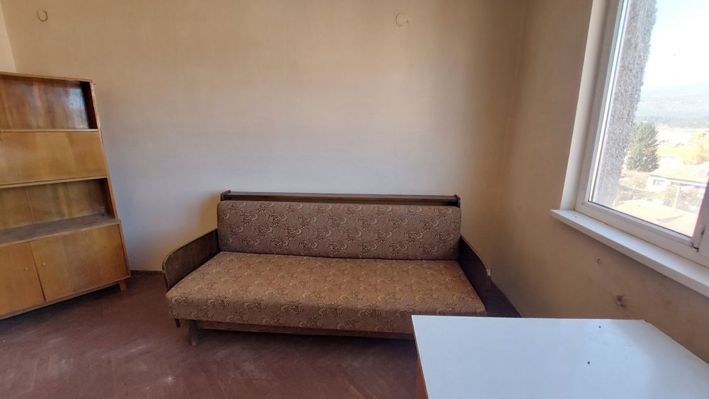 Продава се Тристаен апартамент в Разлог - 65 кв.м за 585 €/кв.м - Снимка #3