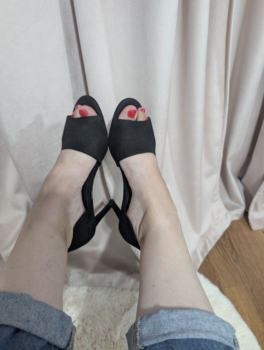 Sandale negre cu toc H&M, mărimea 37 – stare impecabilă