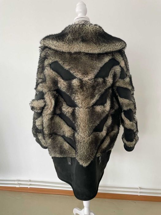 Haina de blana\piele