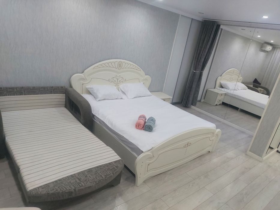 1 комнатные вип квартиры на Революции