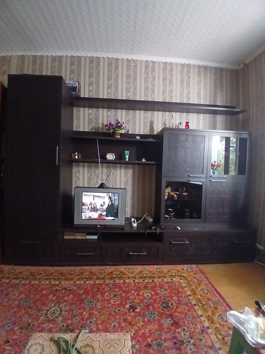 Продаю стенку горку.