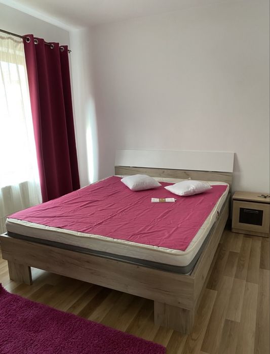 Inchiriez ap 2 camere plus living/bucatarie zona Campului Manastur
