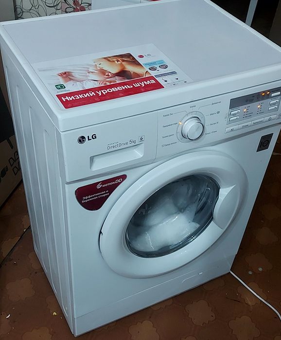 Стиральная машинка LG автомат в идеальном состоянии