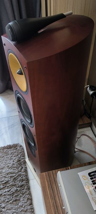 Bowers & Wilkins 804 S