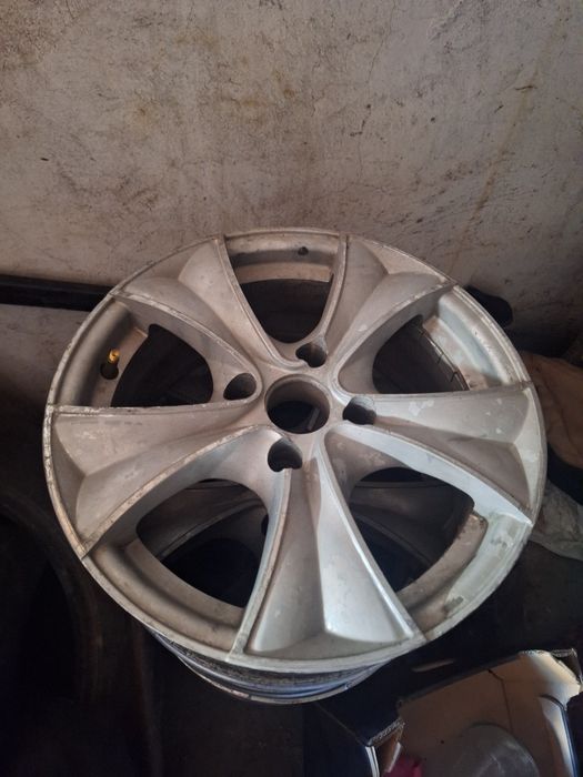 Продам диски r15 в отл. сост