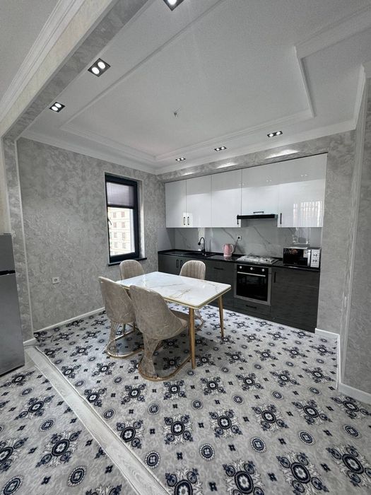 Sergeliy yangi darxonda 2 xonali uy oilaga yoki studentlarga