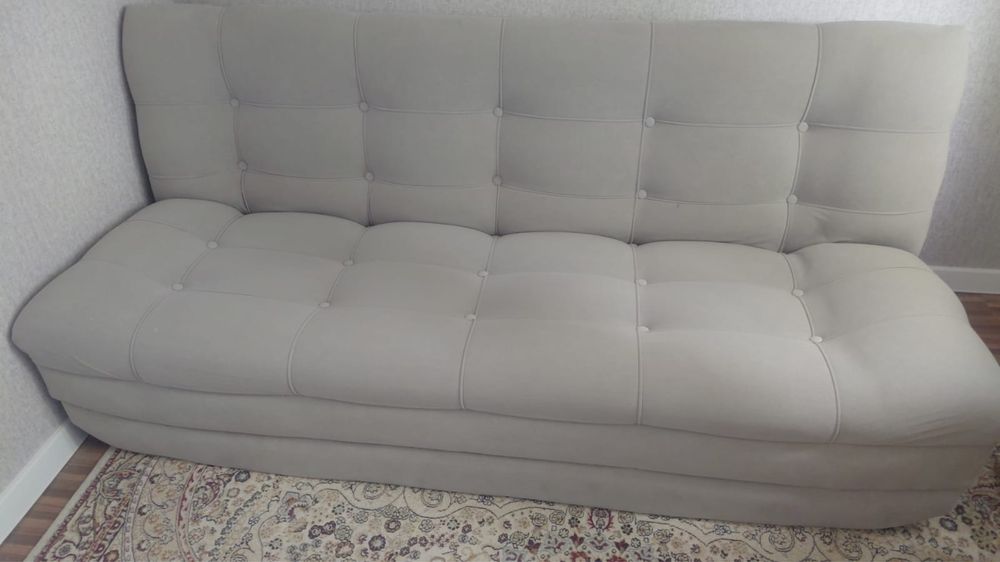 Продам диван б/у в отличном состоянии