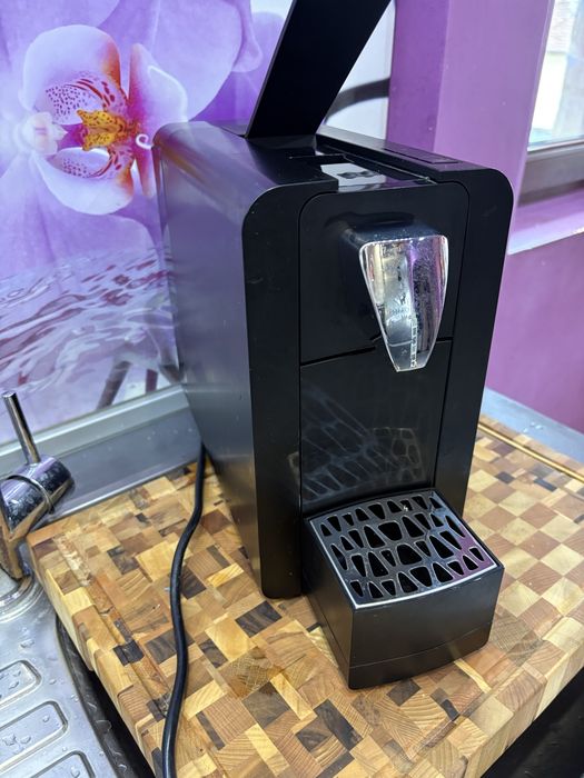 Кафемашина Cremesso Compact One ||