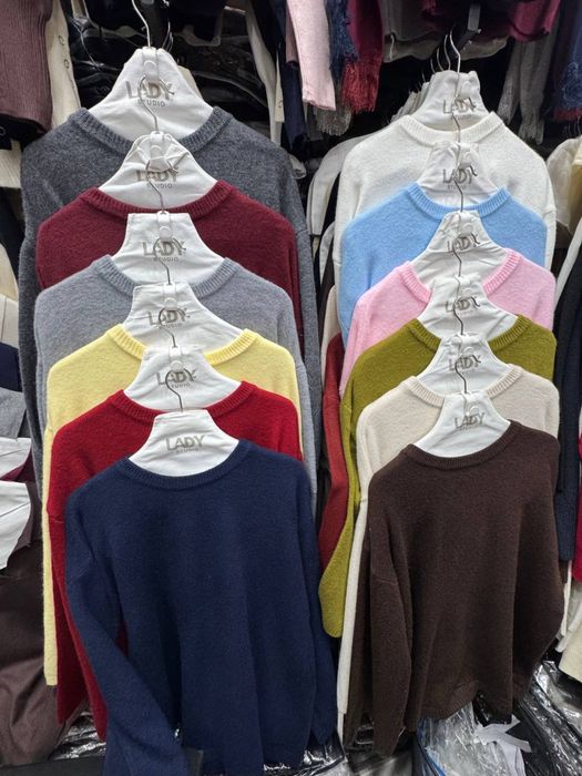 Трендовый свитер